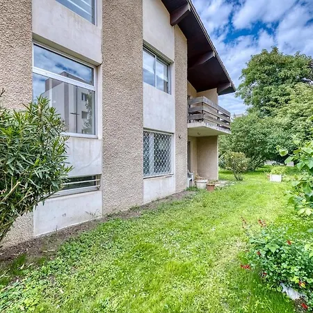 Alta House - And Family-friendly